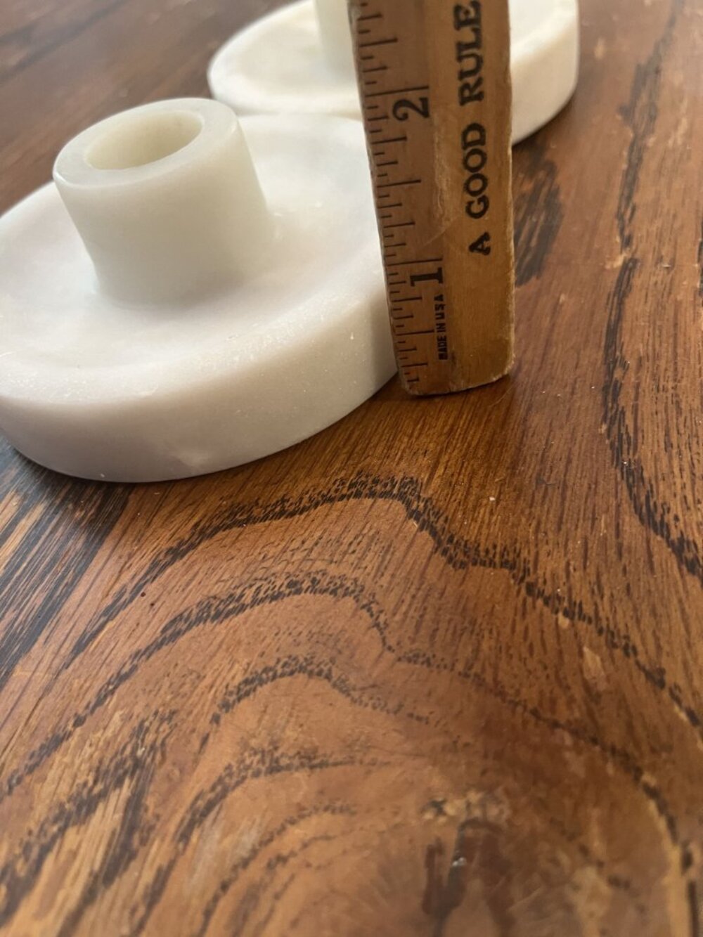 Pair Of Vintage White Marble Candle Holders With Round Base And Centered Tapered - Picture 4 of 6